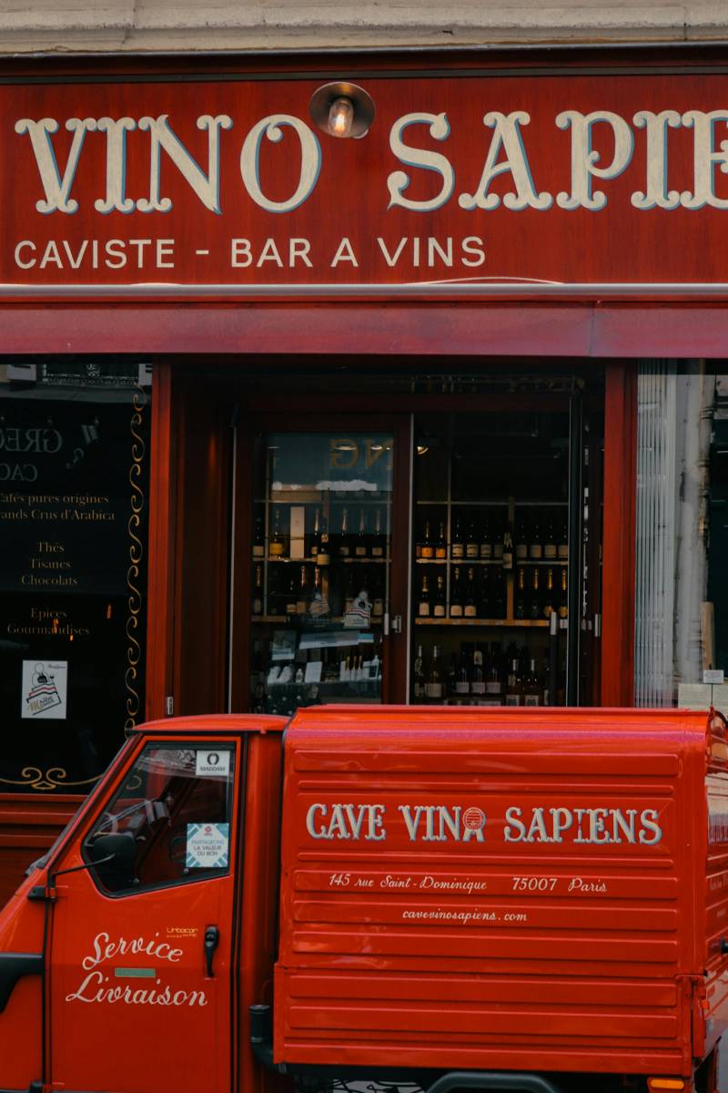 Vente de rangements et meubles sur mesure pour Magnum de vin et champagne avec design moderne et livraison rapide près de Lyon 69 en Rhône-Alpes