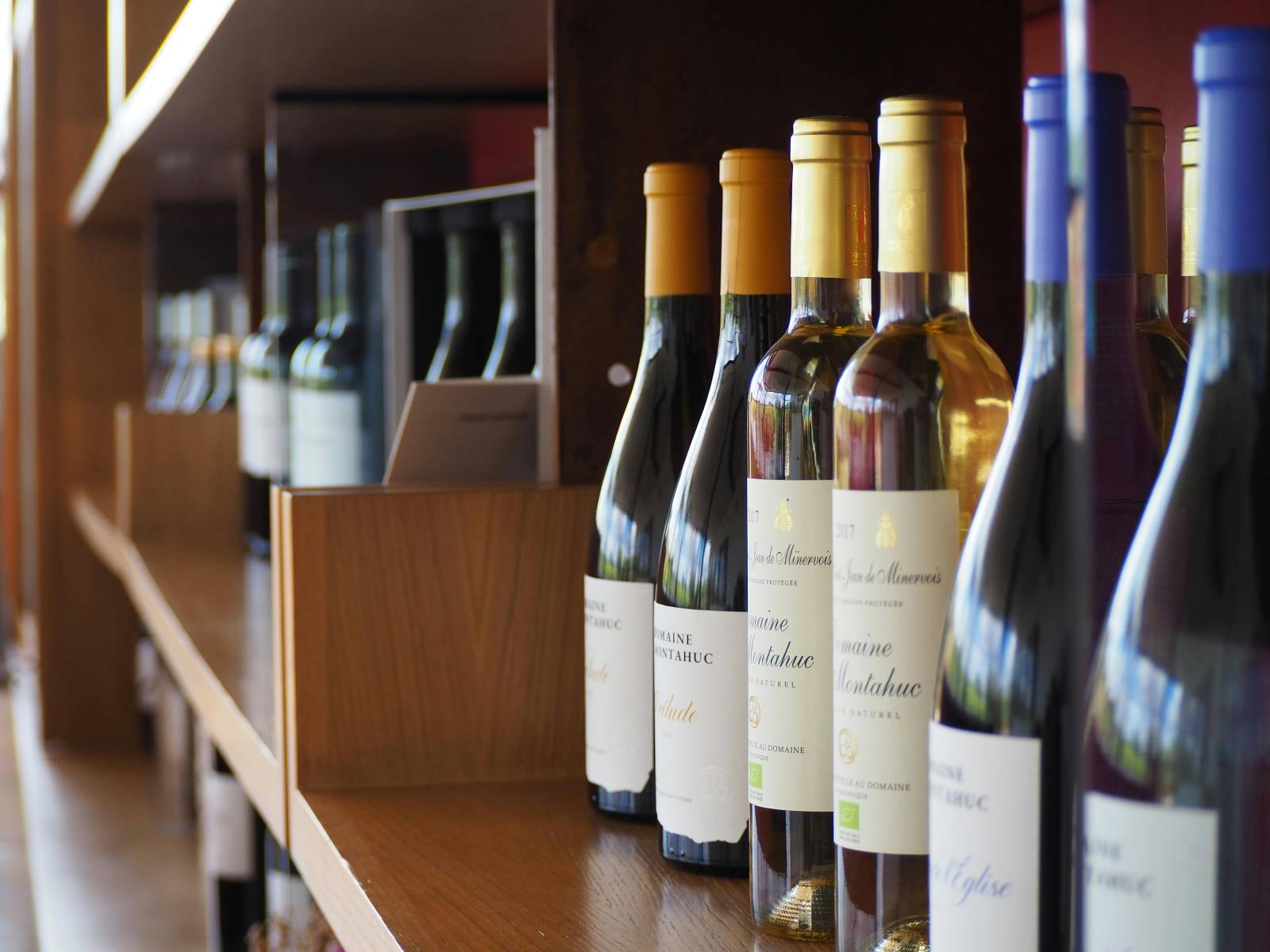 Vente de casiers résistants avec ou sans fonds pour stocker le vin en toute sécurité avec un design moderne et en livraison rapide à Bordeaux 33 en Gironde