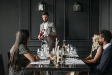 Notre zone d'activité pour ce service Aménagement de cave à vin pour particulier avec conseils d'experts et solutions sur-mesure pour un espace de stockage optimal et esthétique à